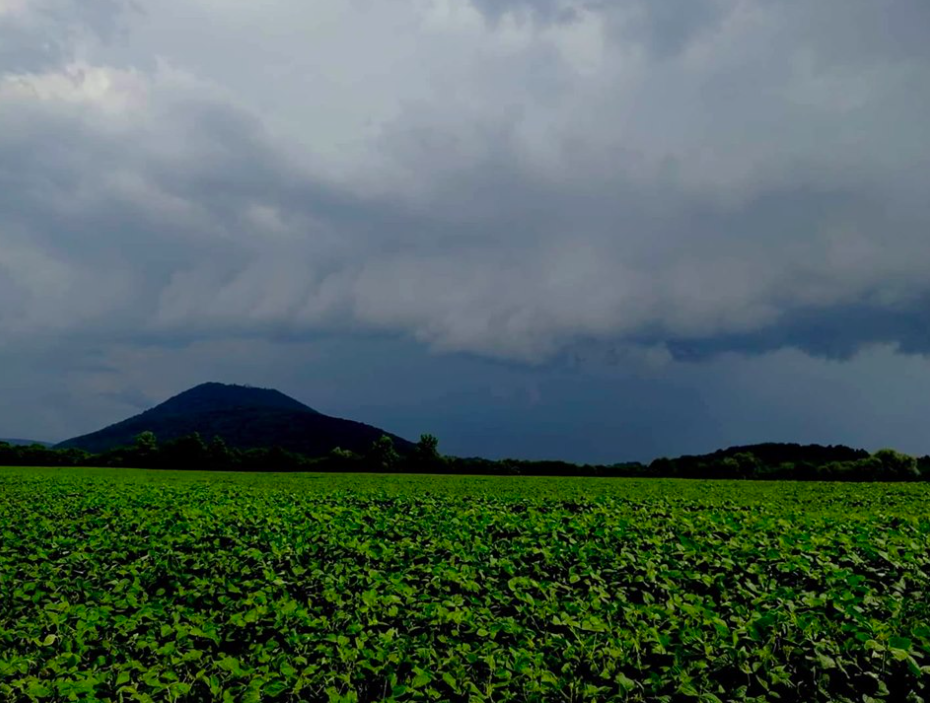 Snímka obrazovky 2019 07 07 o 20.03.06 Východné Slovensko bičovali supercelárne búrky, v Košiciach padali aj päťcentimetrové krúpy